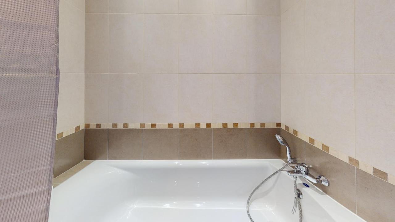 Spacious 2 Bedroom Apartment In Слима Экстерьер фото